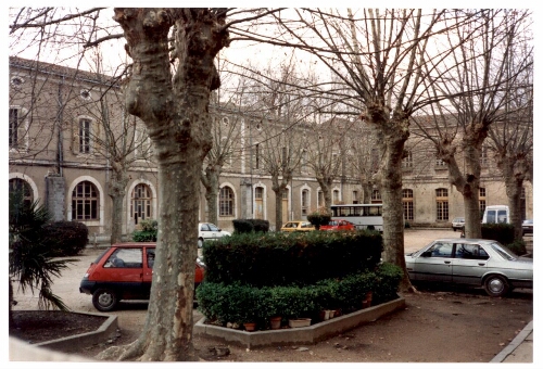 Cour d’honneur de l’IPES d’Aniane (3)