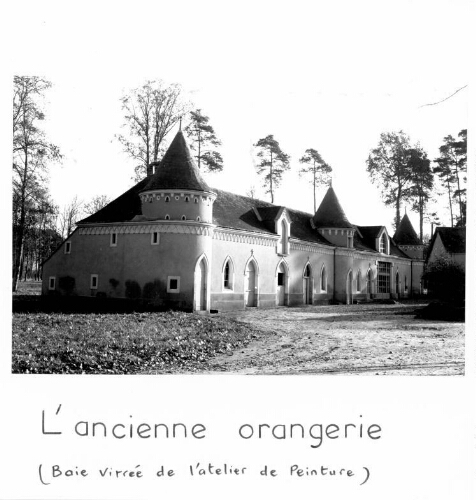 Bâtiment dit « l’ancienne orangerie » (abritant l’atelier de peinture) de l'IPES de Saint-Biez-en-Belin